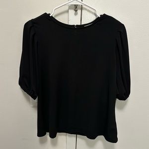 Black Puffy 1/2 Sleeve Blouse